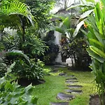 Villa Bindi